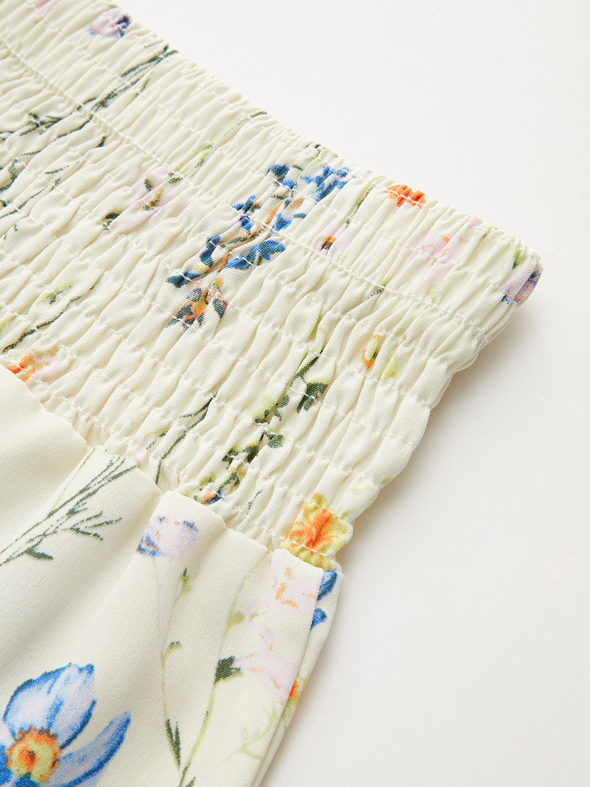 Dames Tweedelig Setje Schouderband Top en Gerimpelde Broek Bloemenprint - Wit - Maelen