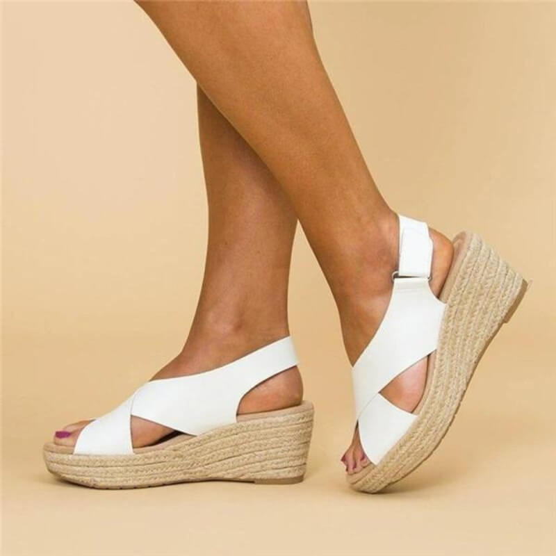 Camila Sleehaksandalen | Zomerse Sandalen met Gekruiste Bandjes en Comfortabele Hak