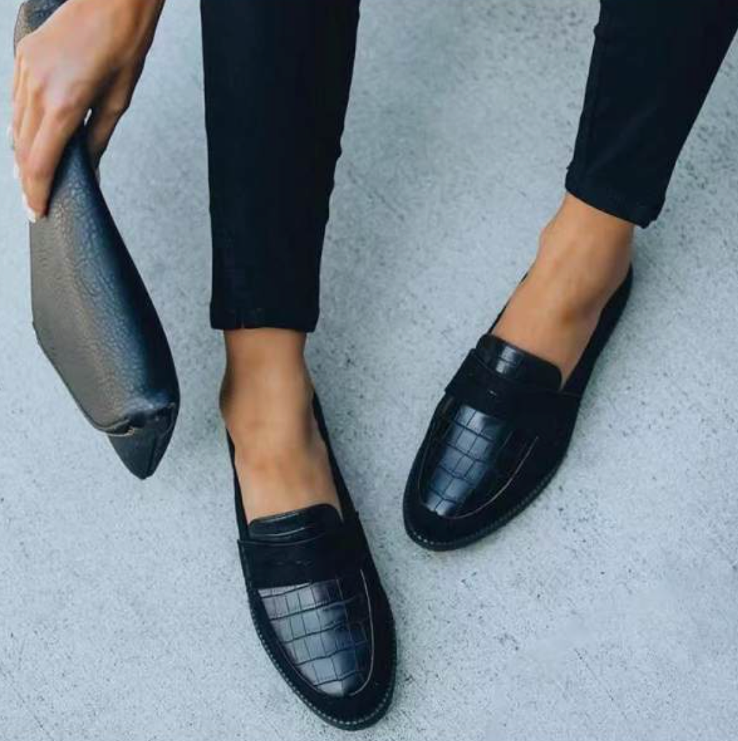 Lena | Casual Suède Loafers Dames met Krokodillenprint - Tijdloos, Lichtgewicht en Veelzijdig - Zwart