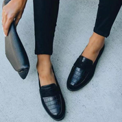 Lena | Casual Suède Loafers Dames met Krokodillenprint - Tijdloos, Lichtgewicht en Veelzijdig - Zwart