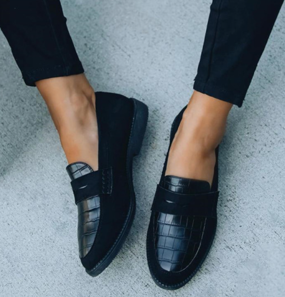 Lena | Casual Suède Loafers Dames met Krokodillenprint - Tijdloos, Lichtgewicht en Veelzijdig - Zwart