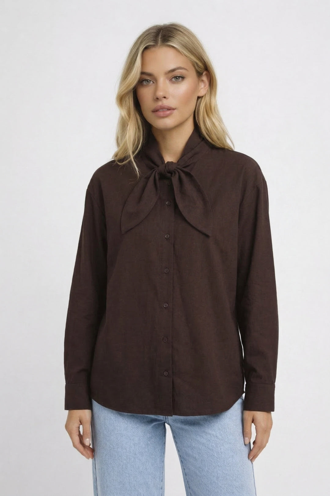 Damesblouse met Strikdetail en V-hals - Bruin - Maelen