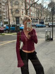 Lucia Kanten dames top met uitlopende mouwen – elegante top met diepe halslijn