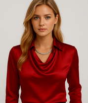 Isabella Bellucci | Witte Satijnen Blouse met Watervalhals