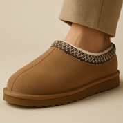 Isabella Conti | Luxe Suède Pantoffels met Schapenwol Voering