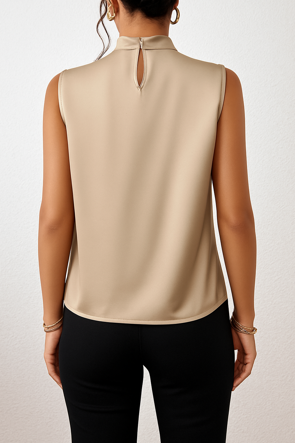 Satijnen Mouwloze Blouse Dames met Gedraaide Hals - Giuliana Bellucci