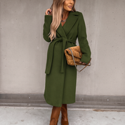 Giovanna Lange dames winterjas – zwarte wollen jas met wikkelsnit en elegante tailleband