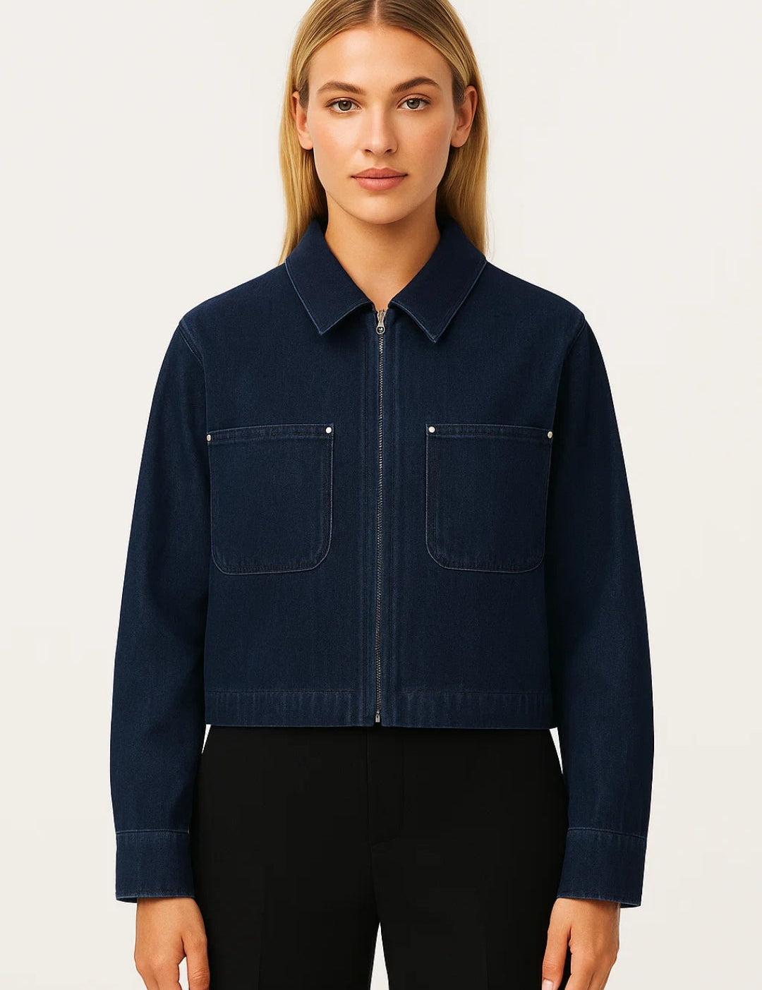 Cropped_Damesjasje_Minimalistisch_Ontwerp_met_Ritssluiting_Eigentijds_en_Veelzijdig2.jpg