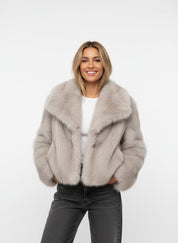 Alessia Dames kunstbont jas – zachte warme faux fur jas met elegante pasvorm