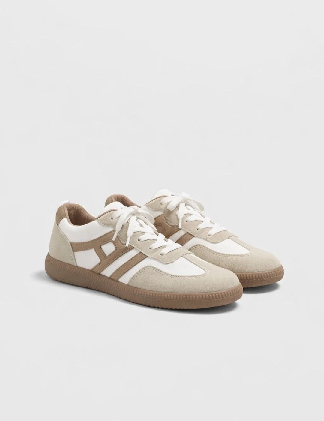 Dames_Sneakers_Retro_Met_Veters_Lente1.jpg
