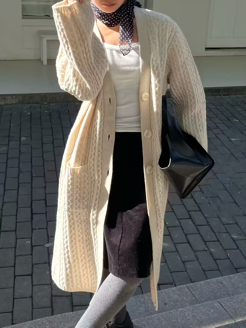 Alina Lange Cardigan | Dames lang vest met kabelpatroon, knoopsluiting en zakken