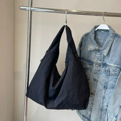 Francesca Tas | Waterbestendige Laptoptas van Hoogwaardig Materiaal met Veilige Ritssluiting