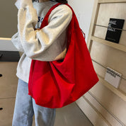 Francesca Tas | Waterbestendige Laptoptas van Hoogwaardig Materiaal met Veilige Ritssluiting