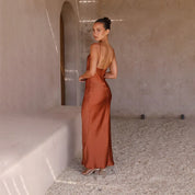 Blair | Luxe Satijnen Maxi-Jurk Dames met Open Rug - Elegant, Vloeiend en Feestklaar - Brons / Zwart / Blauw