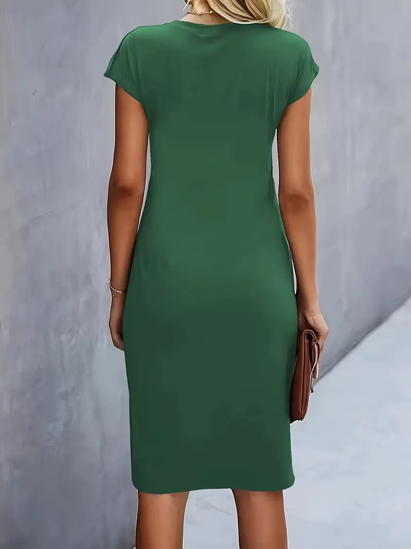 Giulia Jurk | Elegante Midi Jurk met Getailleerde Pasvorm en Ronde Hals