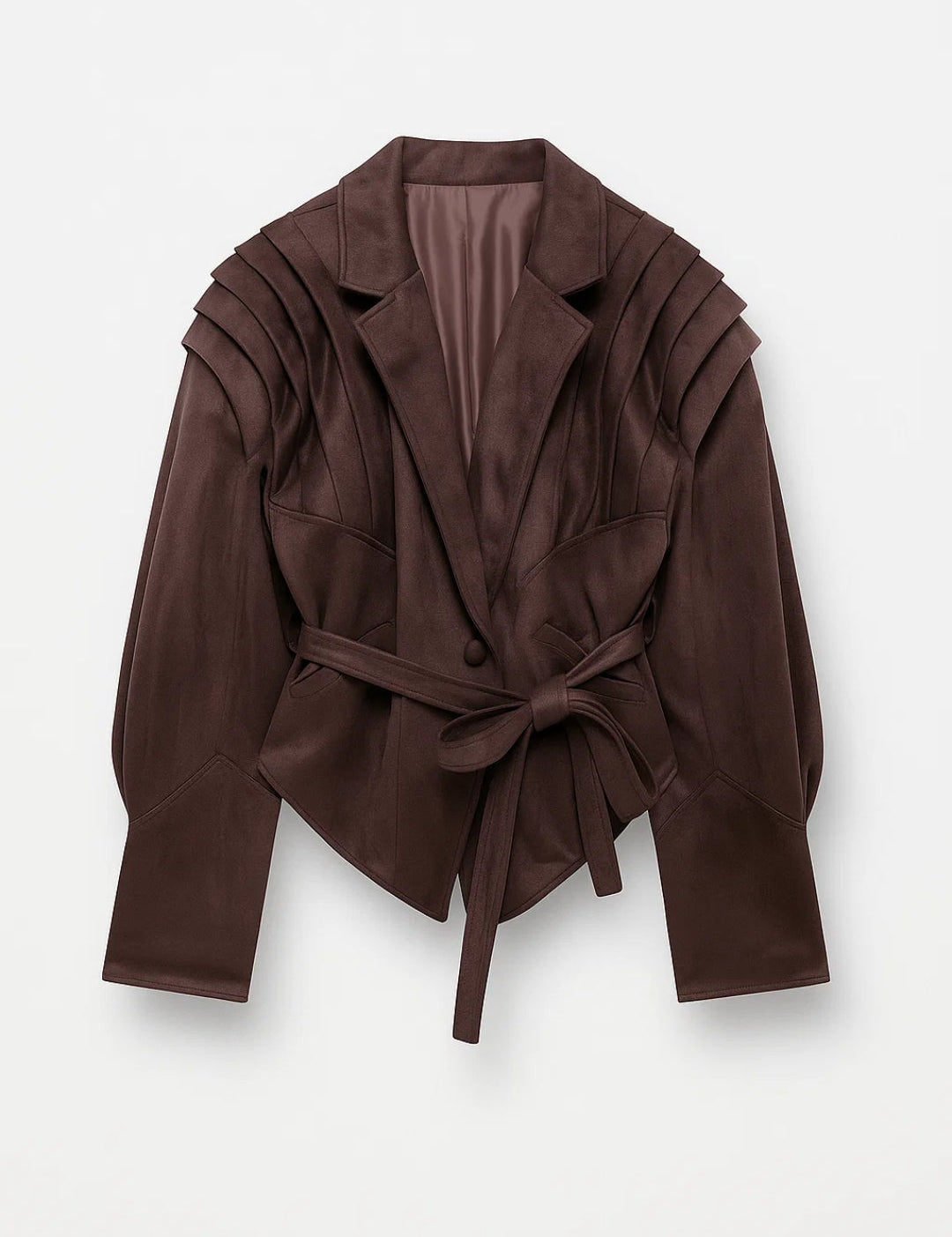 Getailleerd_Damesjack_Geplooide_Schouders_en_Strikceintuur_Statement_Look1.jpg