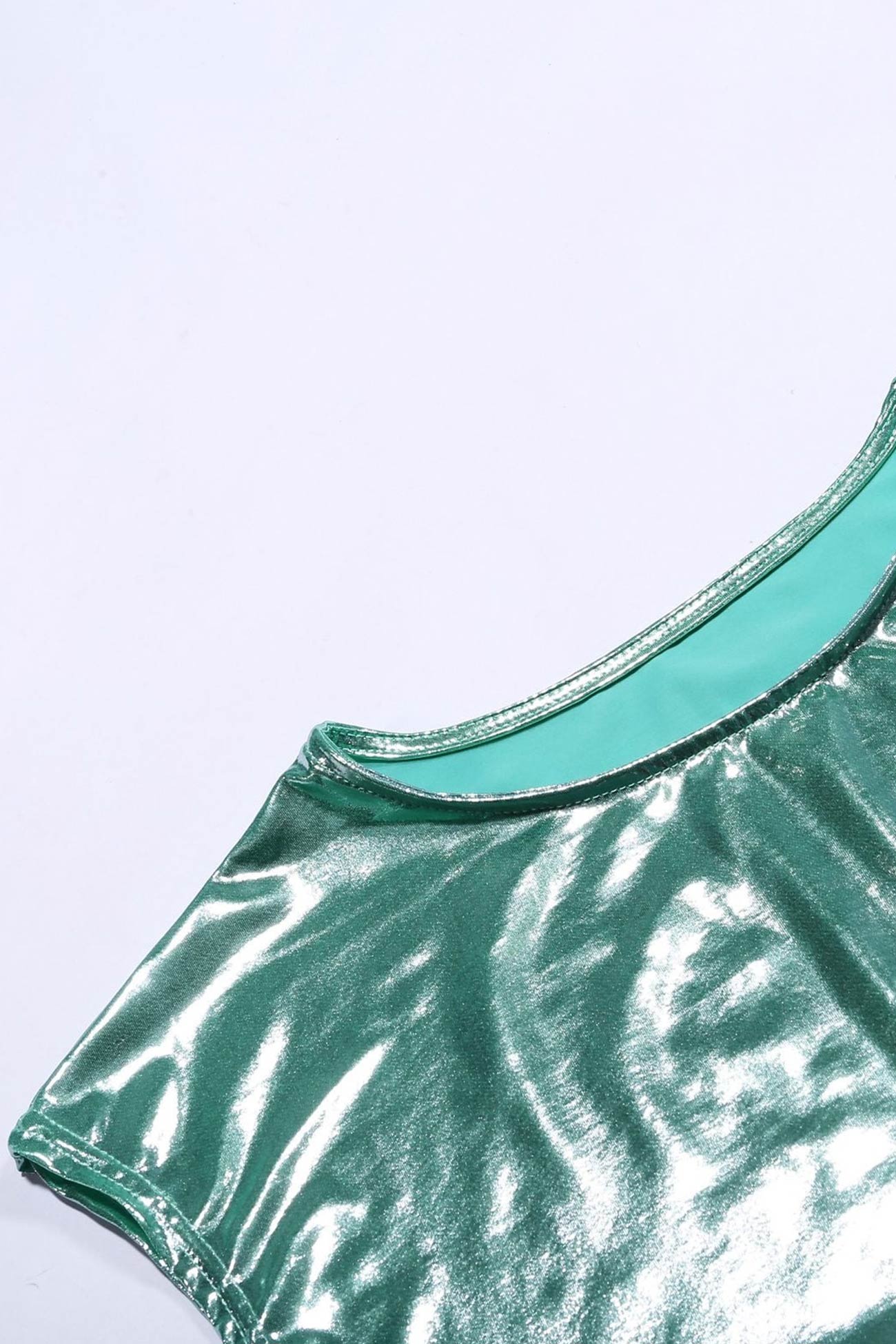 Loïs Set | Glanzende Tweedelige Dames Set met Crop Top en Wijde Broek