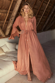 Chiara Boho Dress | Luchtige Bohemian Jurk met Diepe Halslijn en Losse Mouwen