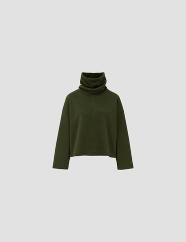 Hochgeschlossenes_Damenoberteil_aus_hochwertigem_Material__Eleganter_Rollkragenpullover_1.png