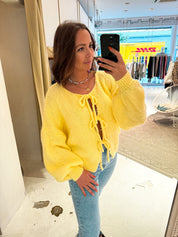 Giulia Vest | Gebreid Vest met Strikjes en Ultiem Comfy Gevoel