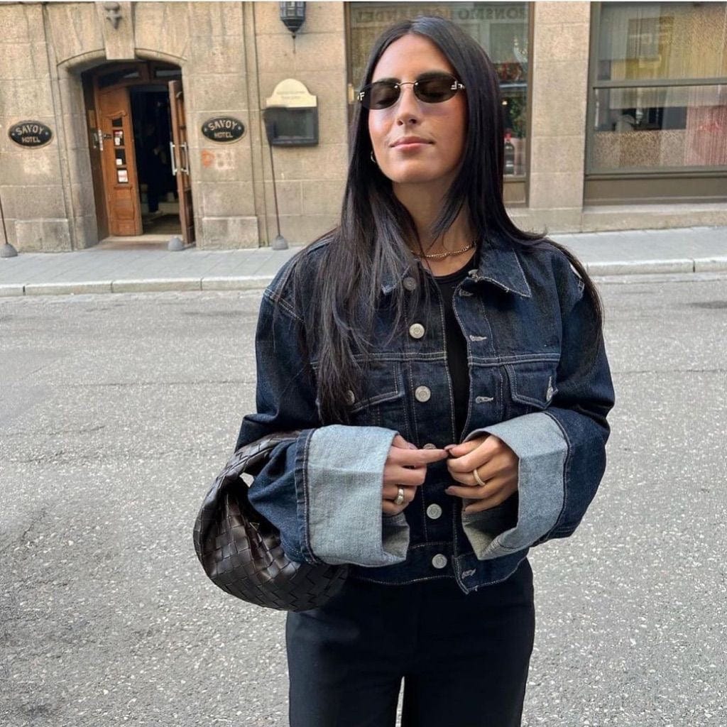 Sofia Denim Twee-Delen Ensemble met Lange Mouwen en Kraag – Stijlvol & Tijdloos