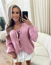 Giulia Vest | Gebreid Vest met Strikjes en Ultiem Comfy Gevoel