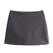Lucia Skort | Satijnen Skort met Hoge Taille in Burgundy of Mocha Mousse