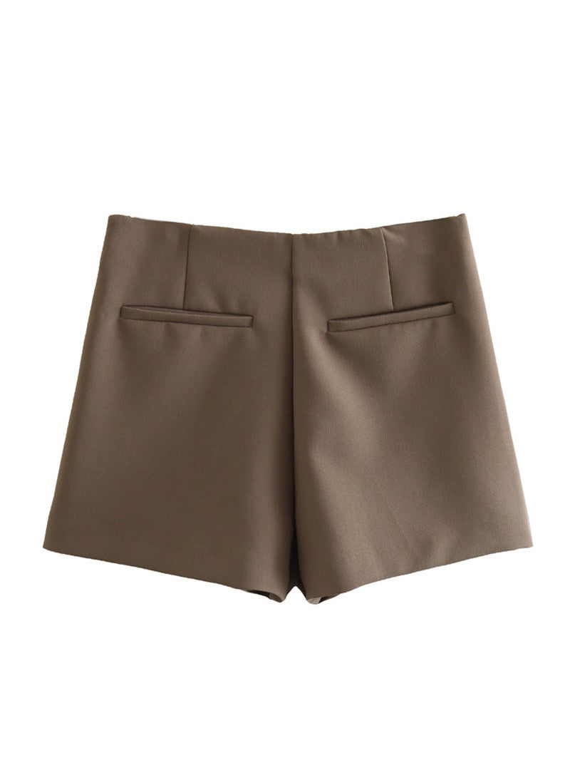Lucia Skort | Satijnen Skort met Hoge Taille in Burgundy of Mocha Mousse