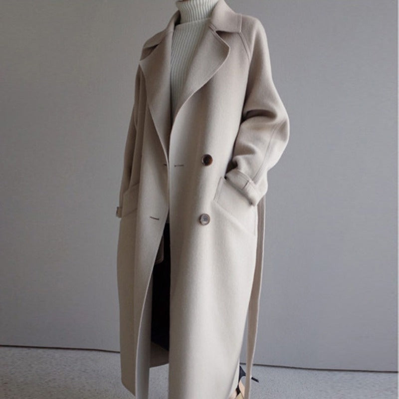 Isabelle_Fournier_Lange_Dames_Trenchcoat.jpg