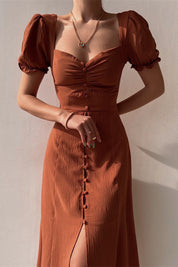 Maxi Jurk Dames met Diepe V-Hals Spaghettibandjes en Split - Bruin / Zwart - Maelen
