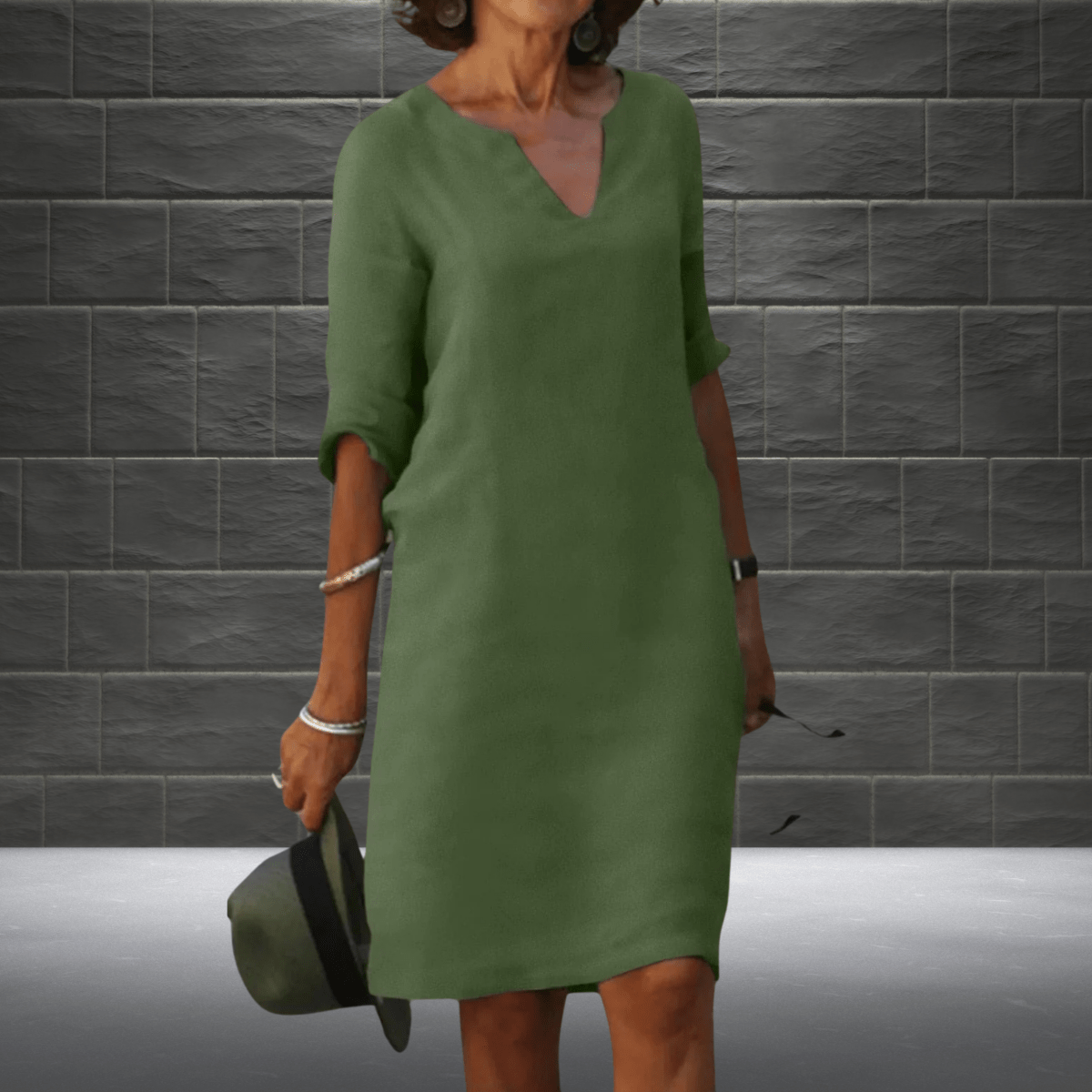 Lorreza_Stijlvolle_lange_jurk_met_V-hals_en_buikbedekking_voor_feestelijke_gelegenheden_Groen.png