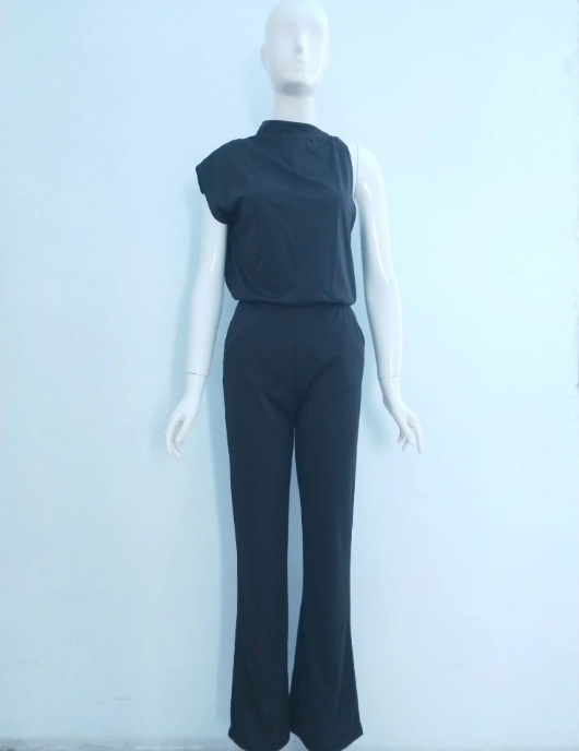 Luxe_One-Shoulder_Jumpsuit_met_Wijde_Pijpen_T-E2.png