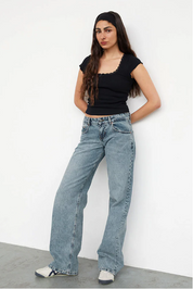 Roja | Straight-Leg Jeans Dames met Lage Taille - Trendy, Relaxed en Veelzijdig - Zwartgrijs
