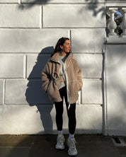 Livia Monteloro | Teddy Fleece Jas – Pure Zachte Luxe