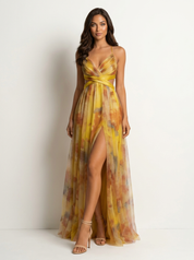 Maxi Jurk Isabella met Watercolor Print, Spaghettibandjes en Split - Groen/Roze/Oranje