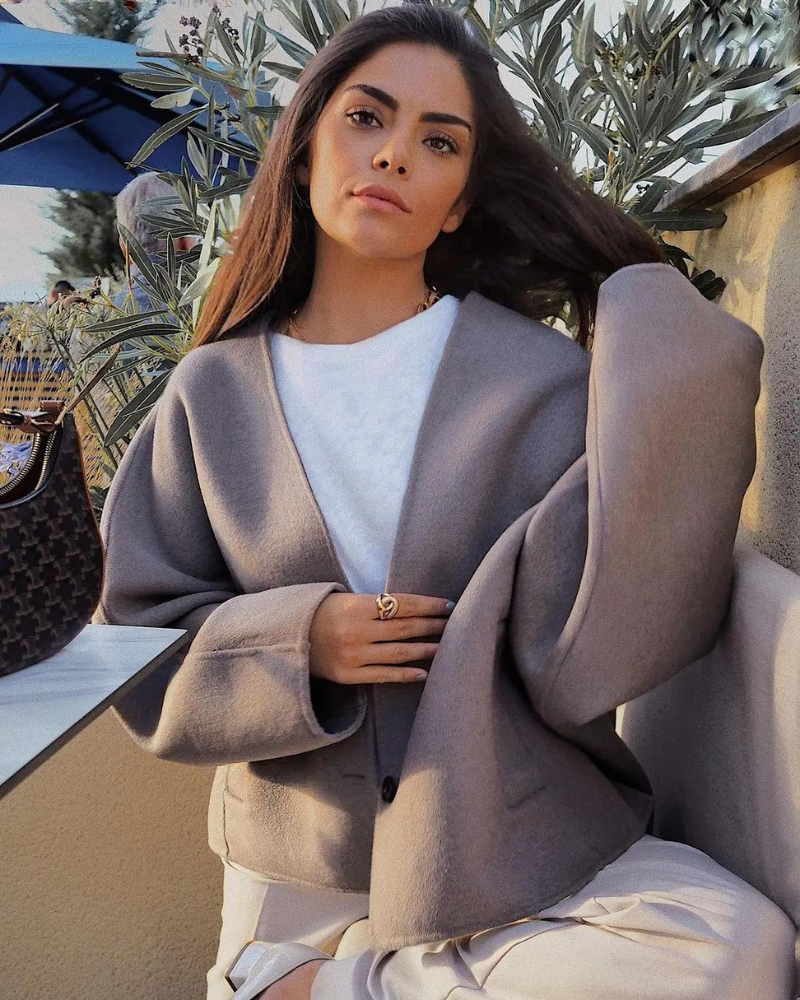 Valentina Blazer | Cropped Blazer met Oversized Mouwen en Gestructureerd Design voor City Looks