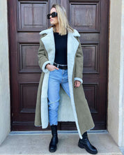 Francesca Fleecejas | Lange Dames Jas van Zacht Fleece met Klassieke Kraag en Elegante Pasvorm