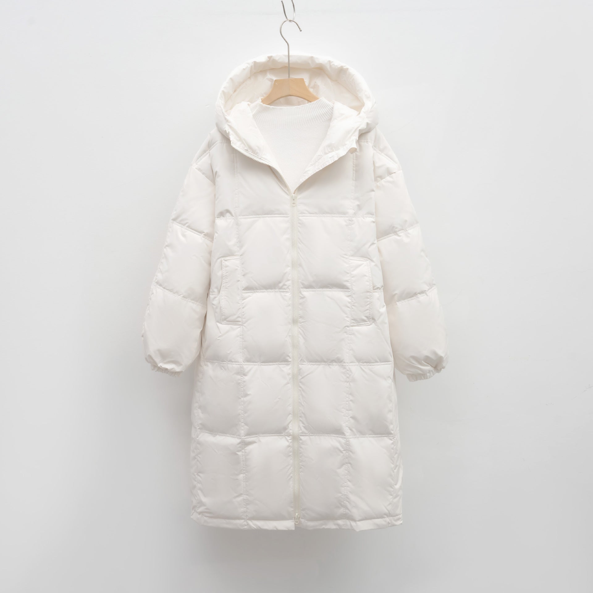 Chiara Dames lange gewatteerde winterjas – warme jas met capuchon en ritszakken