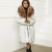 Giovanna Kunstbont Jas | Elegante Dames Jas van Zacht Faux Fur met Brede Kraag en Luxe Pasvorm