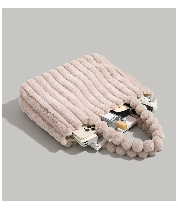 Calista Pluche Cloudpuff Schoudertas | Zachte en Stijlvolle Tas met Luxe Look