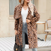 Allegra jas | Lange Dames jas met Luipaardprint en Zachte Luxe Pasvorm
