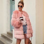 Chiara Kunstbont Jas | Luxe Dames Jas van Zacht Faux Fur met Volumineuze Mouwen en Elegante Pasvorm
