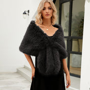 Serena Stola | Luxe Dames Stola van Zacht Kunstbont met Elegante Volumineuze Look