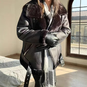 Alessia Oversized Jas | Trendy Damesjas met Afneembare Capuchon en Moderne Fit