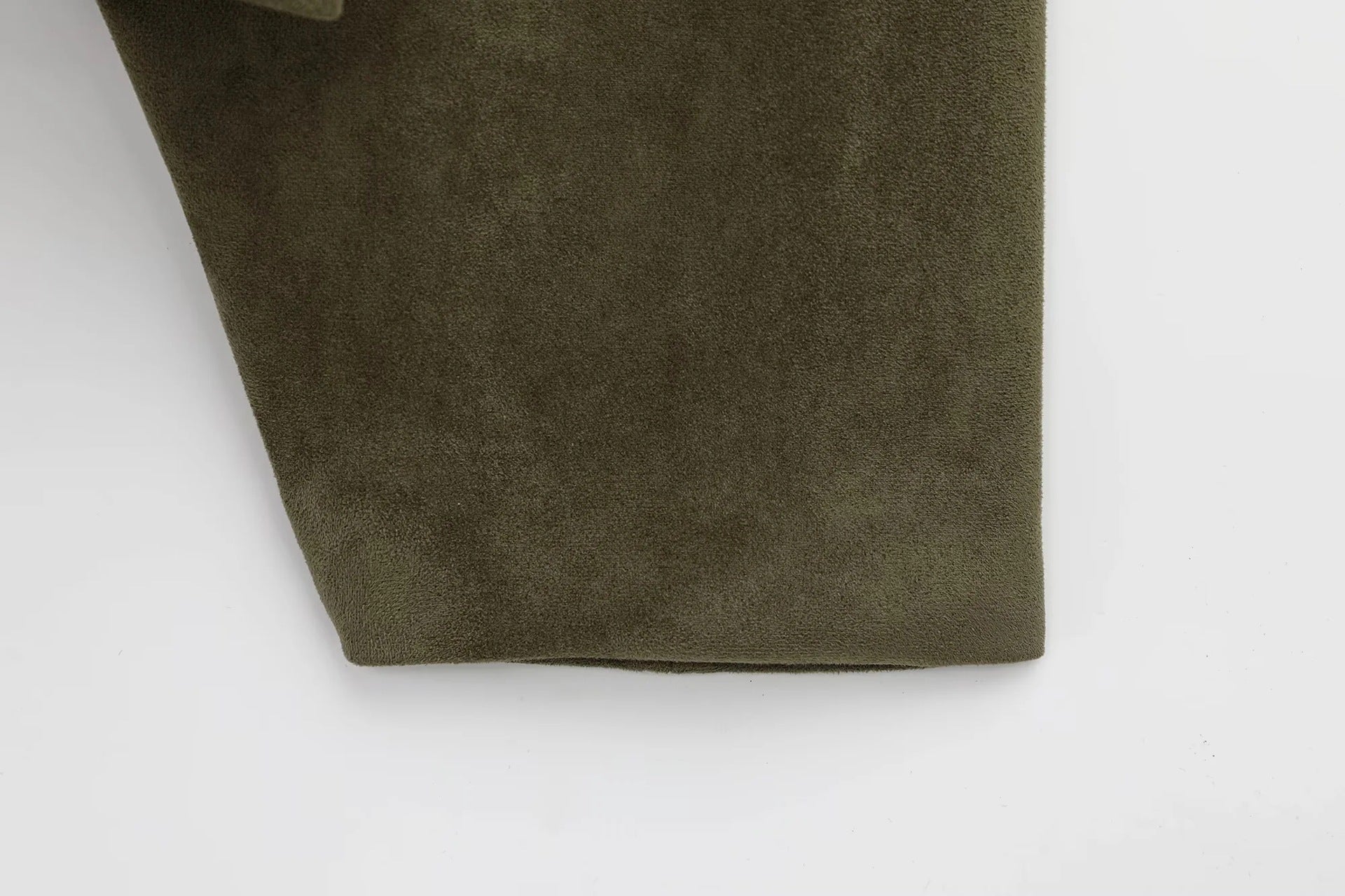 Chiara Oversized suède dames winterjas – beige lichtgewicht jas met luxe uitstraling