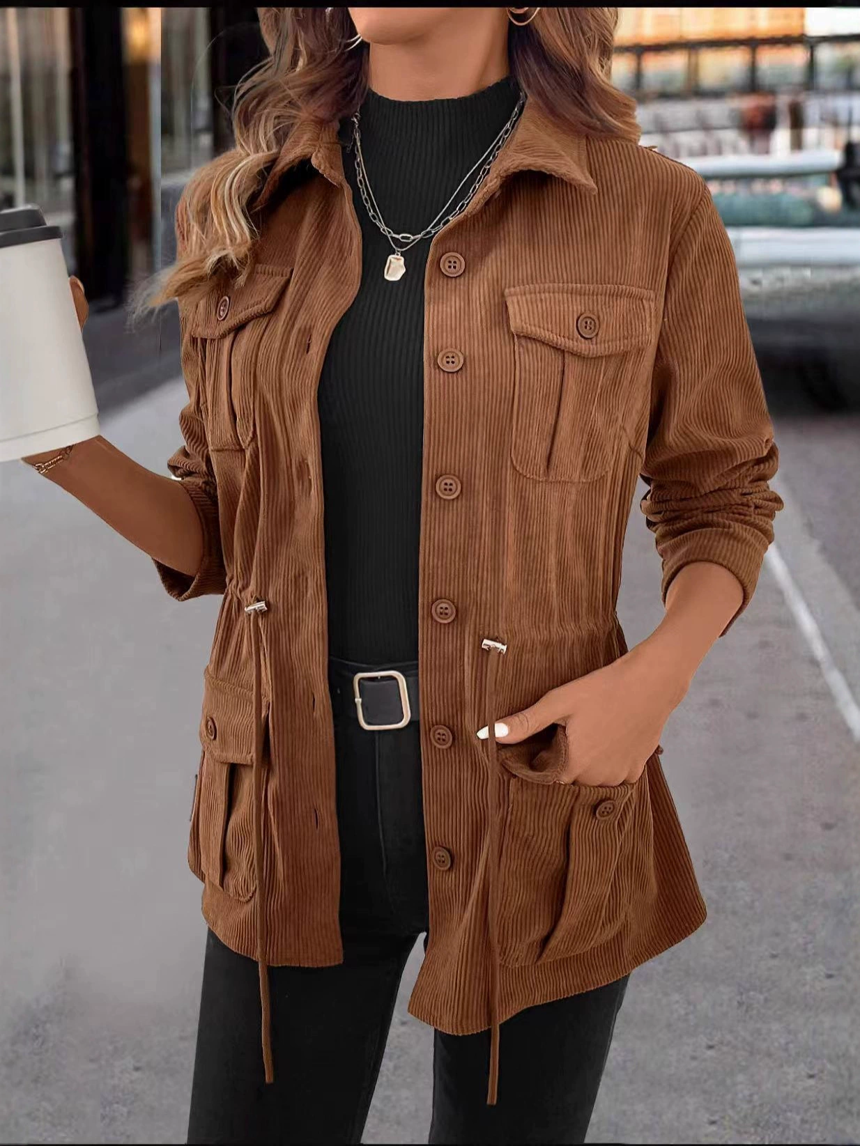 Francesca Jack | Dames Corduroy Jas met Praktische Zakken en Moderne Pasvorm