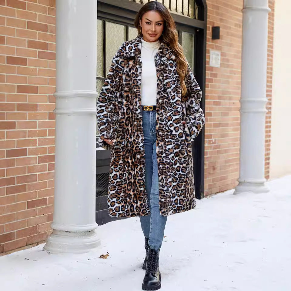 Valentina Faux Fur Mantel | Luxe Damesmantel van Zacht Imitatiebont met Elegante Pasvorm