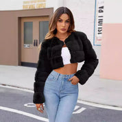 Elena Gewatteerde Jas | Korte Dames Jas van Zacht Kunstbont met Trendy Gestikt Design