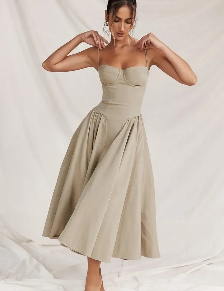 Retro-Mouwloze-Geplooide-Maxi-Jurk-Zomer-Vrouwen-Sexy-Off-Shoulder-Grote-Zoom-Lange-Jurken-2024-Mode_4c769b55-13d9-43a2-bf6a-c005484f3abc.webp