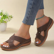 Dames Orthopedische Sandalen met Perforatie, Kruisende Bandjes en Ondersteunende Zool - Beige/Bruin/Blauw